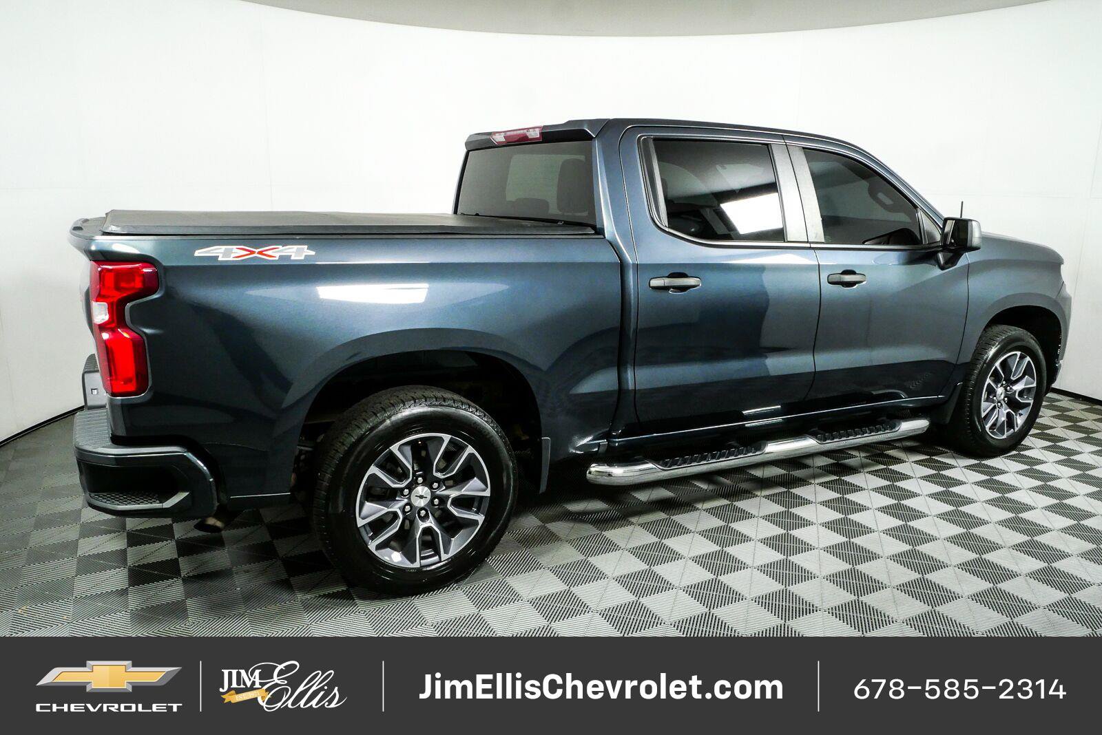 Used 2022 Chevrolet Silverado 1500 Custom AWD/4WD image 2
