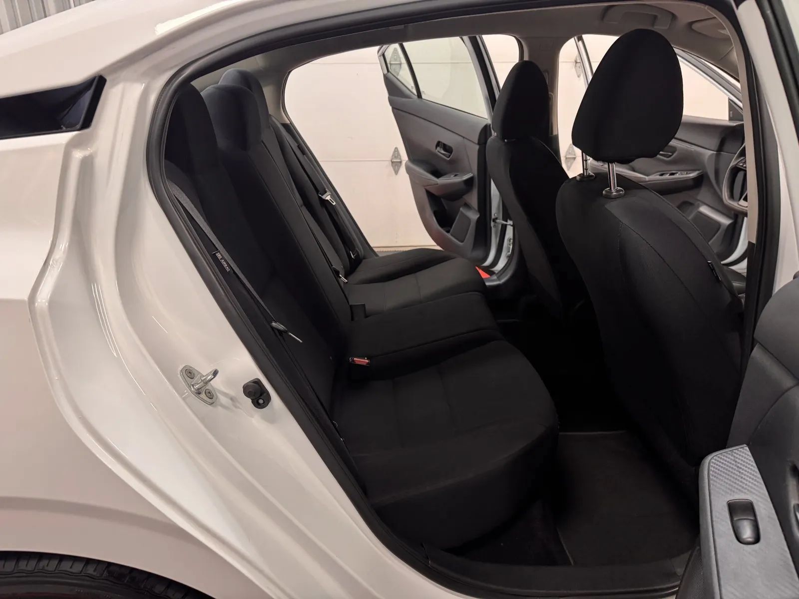 Used 2024 Nissan Sentra S FWD image 39