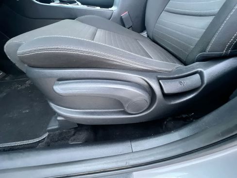 Used 2018 Kia Sportage LX image 12