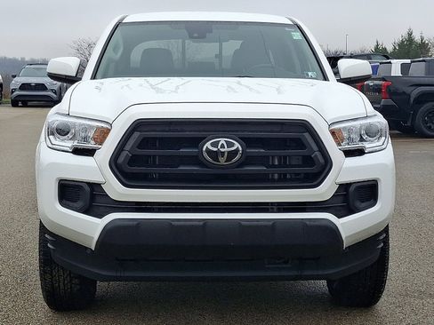 Used 2022 Toyota Tacoma image 2