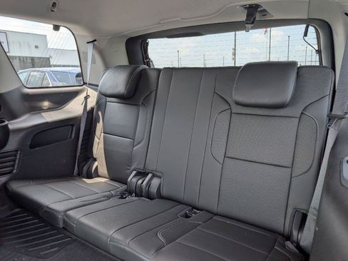 Used 2019 Chevrolet Tahoe Premier AWD/4WD image 11