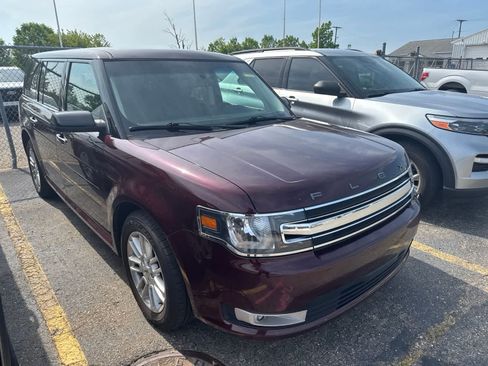 Used 2019 Ford Flex SEL w/ Equipment Group 202A AWD/4WD image 25
