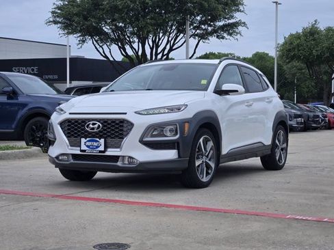 Used 2021 Hyundai Kona Limited w/ Cargo Package FWD image 3
