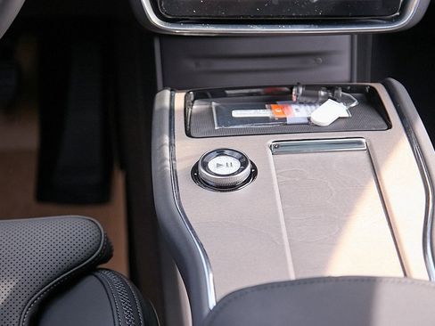 New 2025 Volvo EX90 Ultra image 29