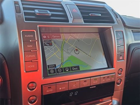 Used 2020 Lexus GX 460 Premium image 25