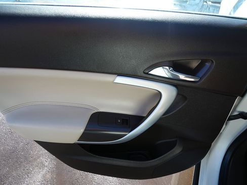 Used 2014 Buick Regal AWD image 24