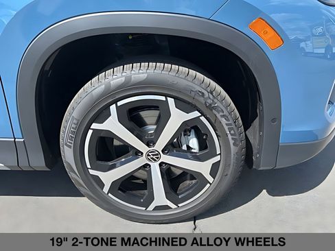 New 2026 Volkswagen Tiguan SE AWD/4WD image 11