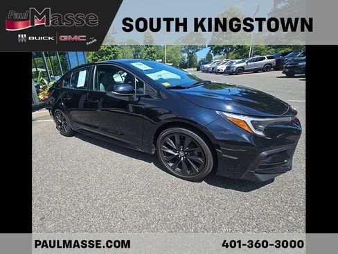 Used 2024 Toyota Corolla SE FWD image 3