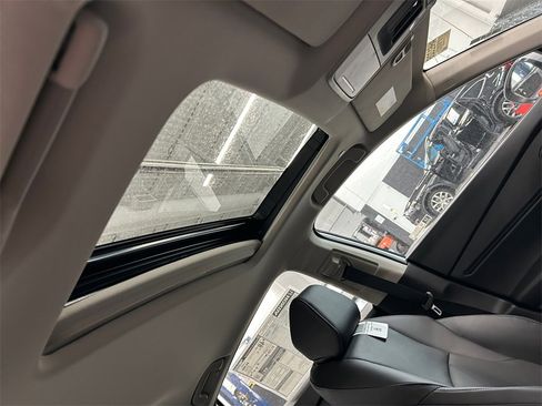 New 2025 Honda Accord EX-L image 16