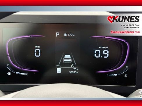 Used 2025 Kia Sportage LX AWD/4WD image 4