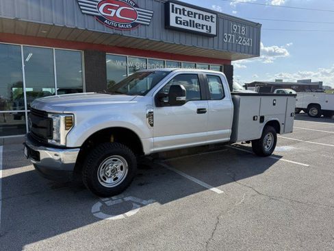 Used 2019 Ford F250 XL w/ XL Value Package image 1