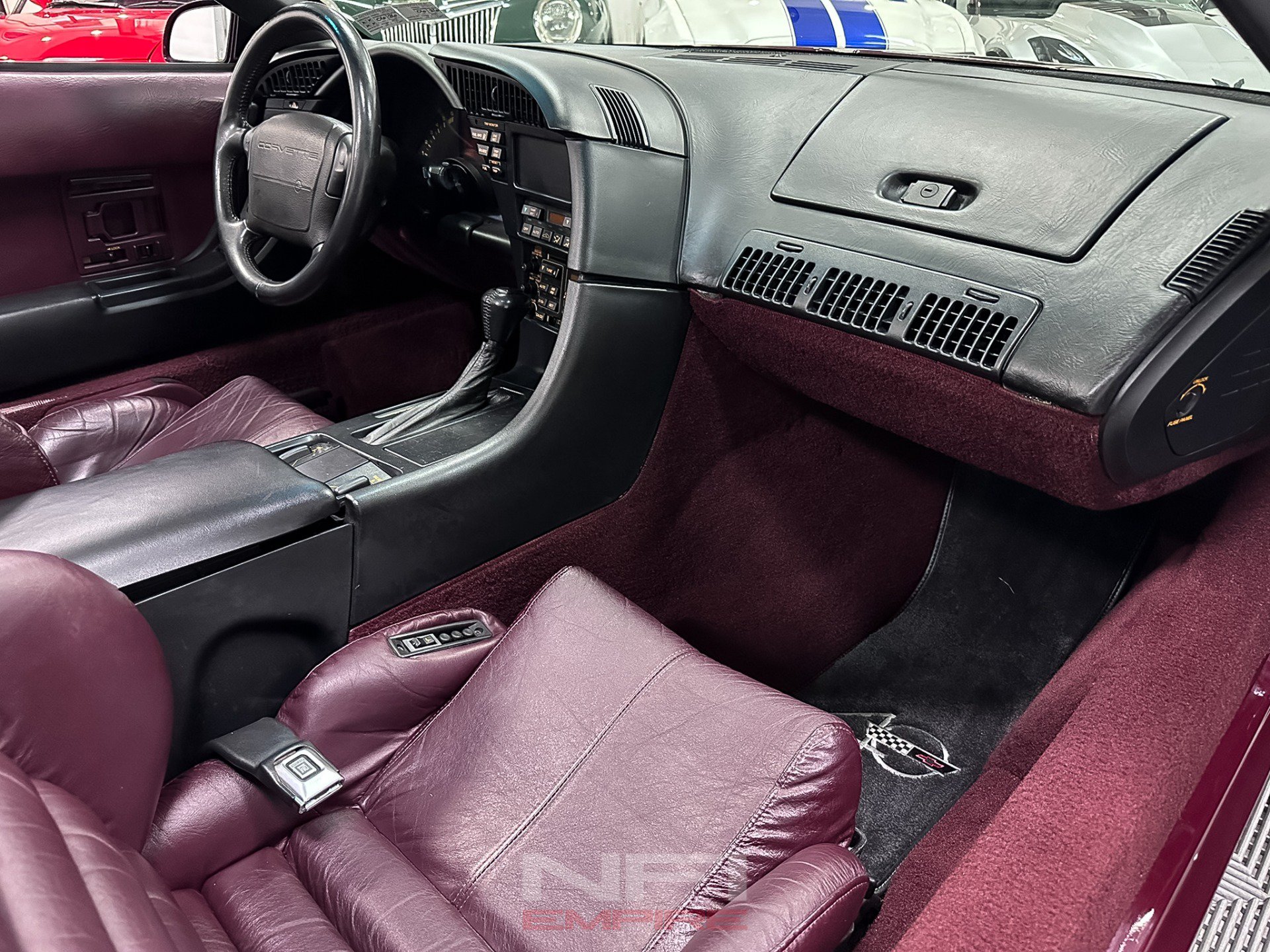 Used 1993 Chevrolet Corvette Coupe RWD image 41