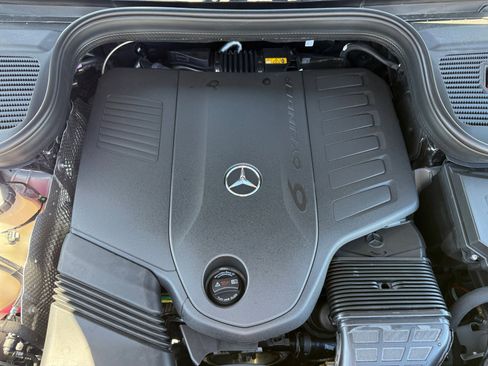 New 2026 Mercedes-Benz GLS 450 450 4MATIC image 22