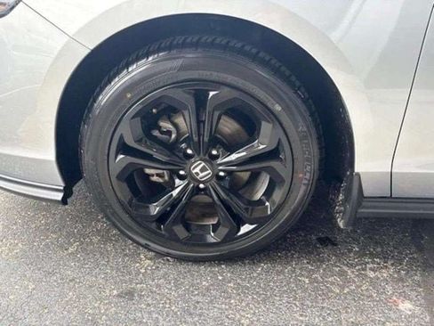Used 2025 Honda Accord LX image 13
