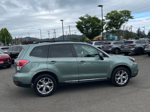 Used 2018 Subaru Forester 2.5i Touring w/ Popular Package #3B AWD/4WD image 43
