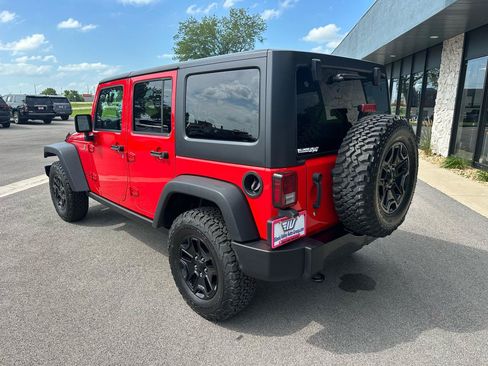 Used 2018 Jeep Wrangler Unlimited Sport AWD/4WD image 5