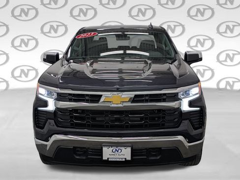 Used 2023 Chevrolet Silverado 1500 LT AWD/4WD image 20
