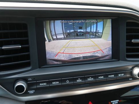 Used 2019 Hyundai Elantra SEL image 35