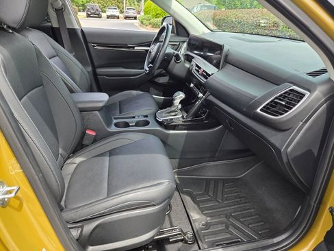 Used 2024 Kia Seltos SX w/ SX Sunroof Package image 15