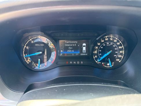 Used 2022 Ford Ranger XLT w/ Equipment Group 301A Mid RWD image 12
