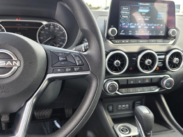 Used 2024 Nissan Sentra SV FWD image 25