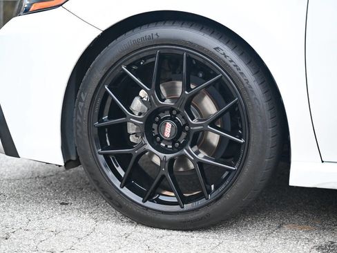 Used 2023 Toyota Camry XSE image 12