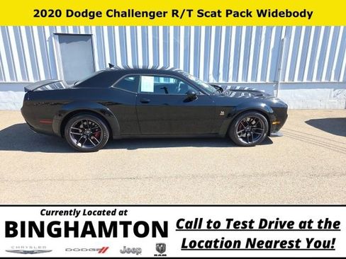 Used 2020 Dodge Challenger R/T Scat Pack RWD image 3