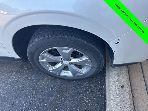 Used 2014 Subaru Forester 2.5i Premium w/ All-Weather Package AWD/4WD image 5