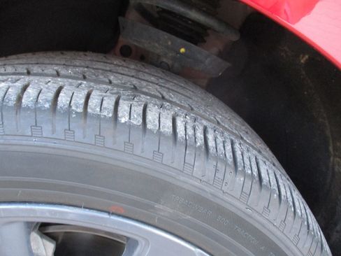 Used 2024 Chevrolet Equinox RS w/ RS Leather Package image 9