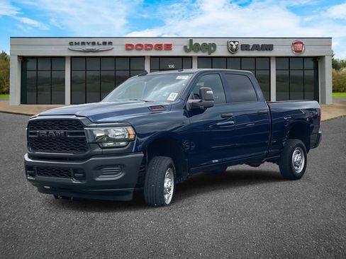 Used 2024 RAM 2500 Tradesman w/ Protection Group image 6