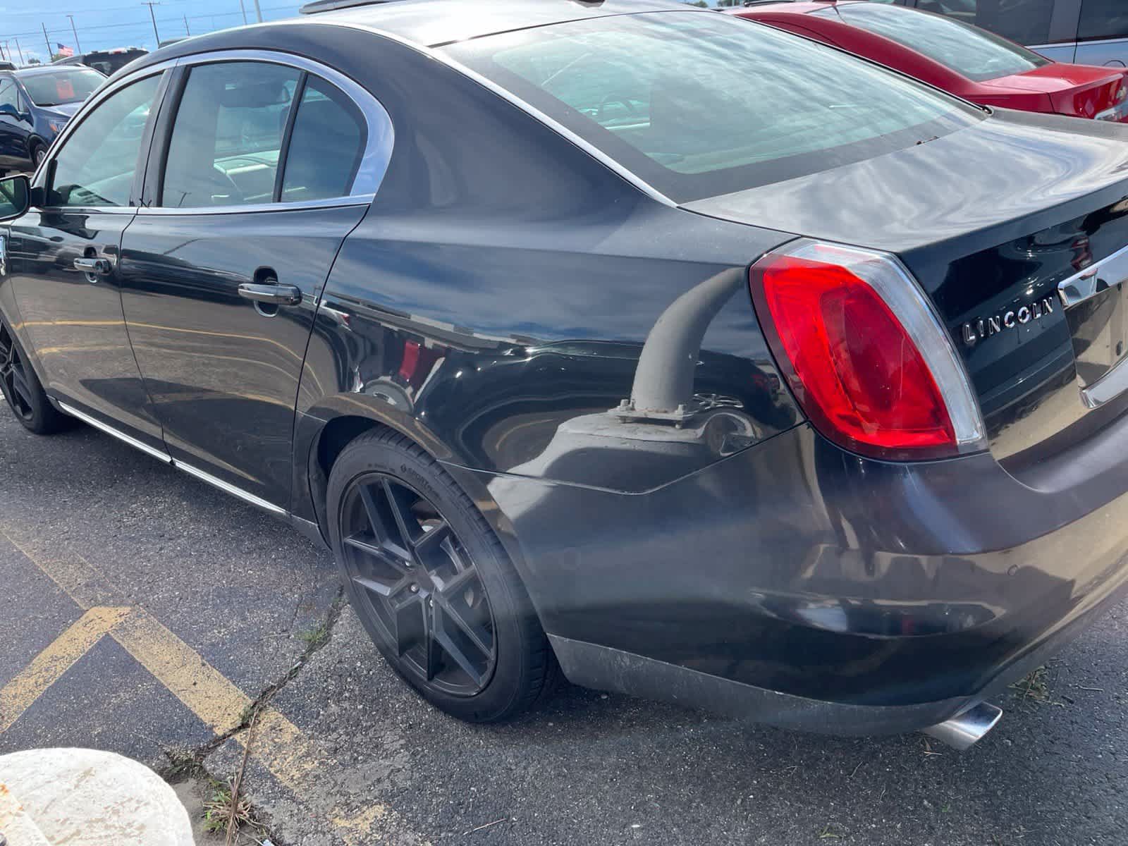 Used 2009 Lincoln MKS FWD image 11