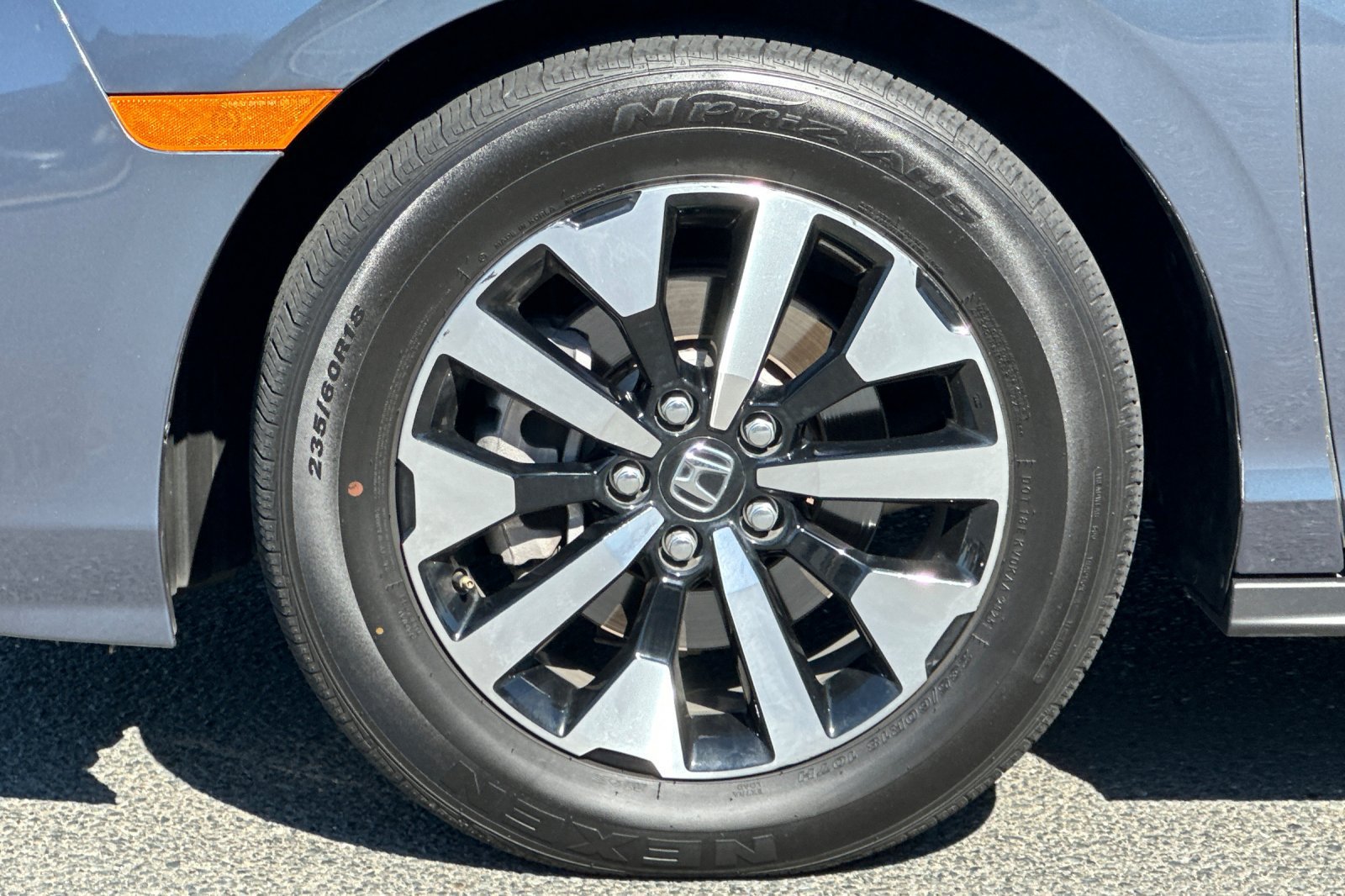 Certified 2025 Honda Odyssey EX-L image 26