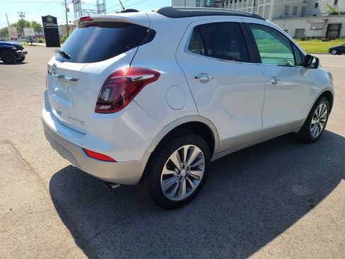 Used 2019 Buick Encore Preferred AWD/4WD image 7