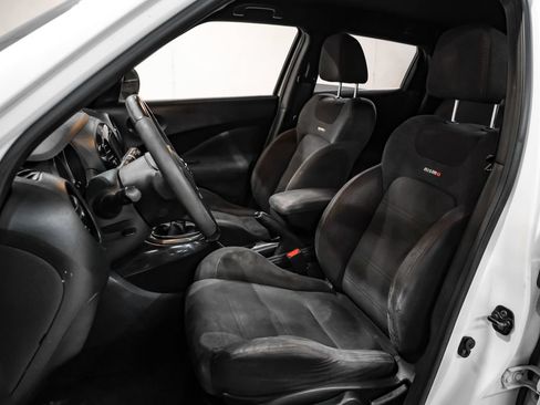 Used 2013 Nissan Juke NISMO FWD image 32