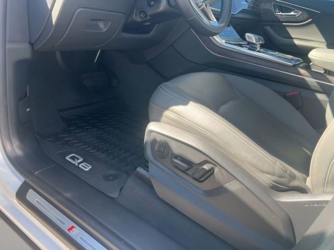 Used 2021 Audi Q8 Premium Plus w/ Premium Plus Package image 29