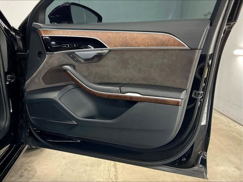 Used 2021 Audi A8 L 3.0T w/ Executive Plus Package image 24