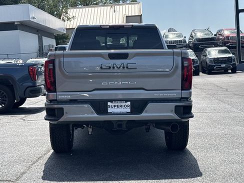 New 2026 GMC Sierra 2500 Denali Ultimate AWD/4WD image 4