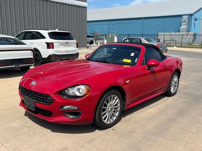 Used 2018 FIAT 124 Spider Classica w/ Technology & Siriusxm Group