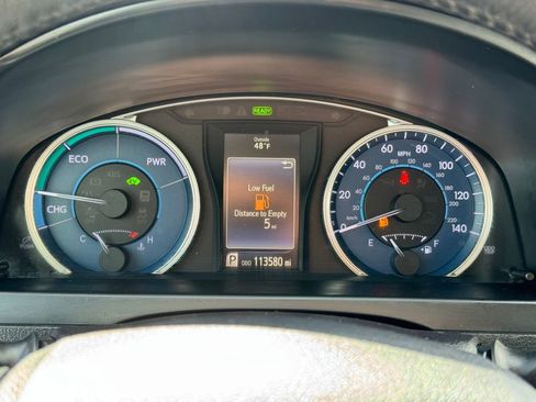 Used 2016 Toyota Camry XLE w/ Moonroof Package image 22