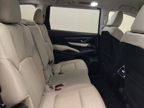 Used 2021 Subaru Ascent Premium w/ Convenience Package image 19