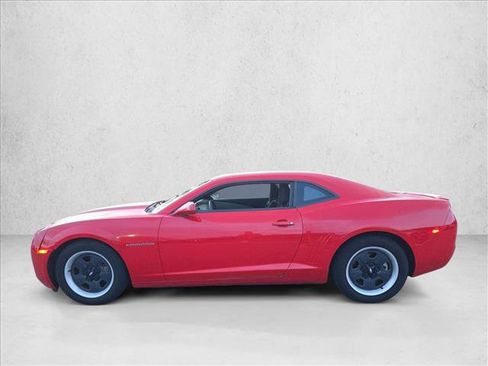 Used 2013 Chevrolet Camaro LS RWD image 8