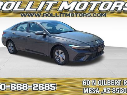 Used 2025 Hyundai Elantra SE