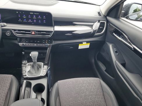 New 2026 Kia Seltos S image 25