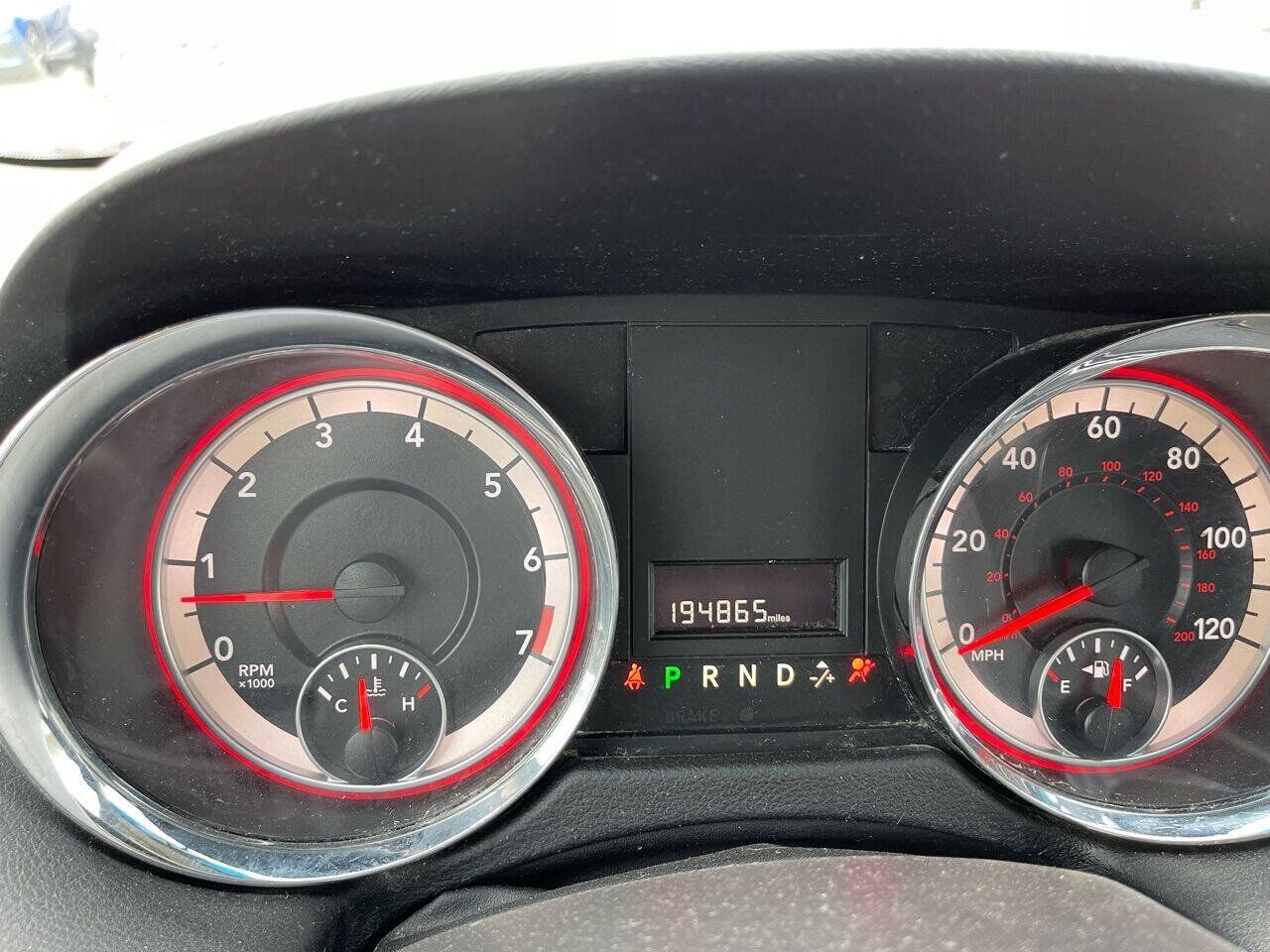 Used 2016 Dodge Grand Caravan American Value Package FWD image 13