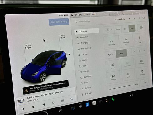 Used 2021 Tesla Model Y Long Range AWD/4WD image 18