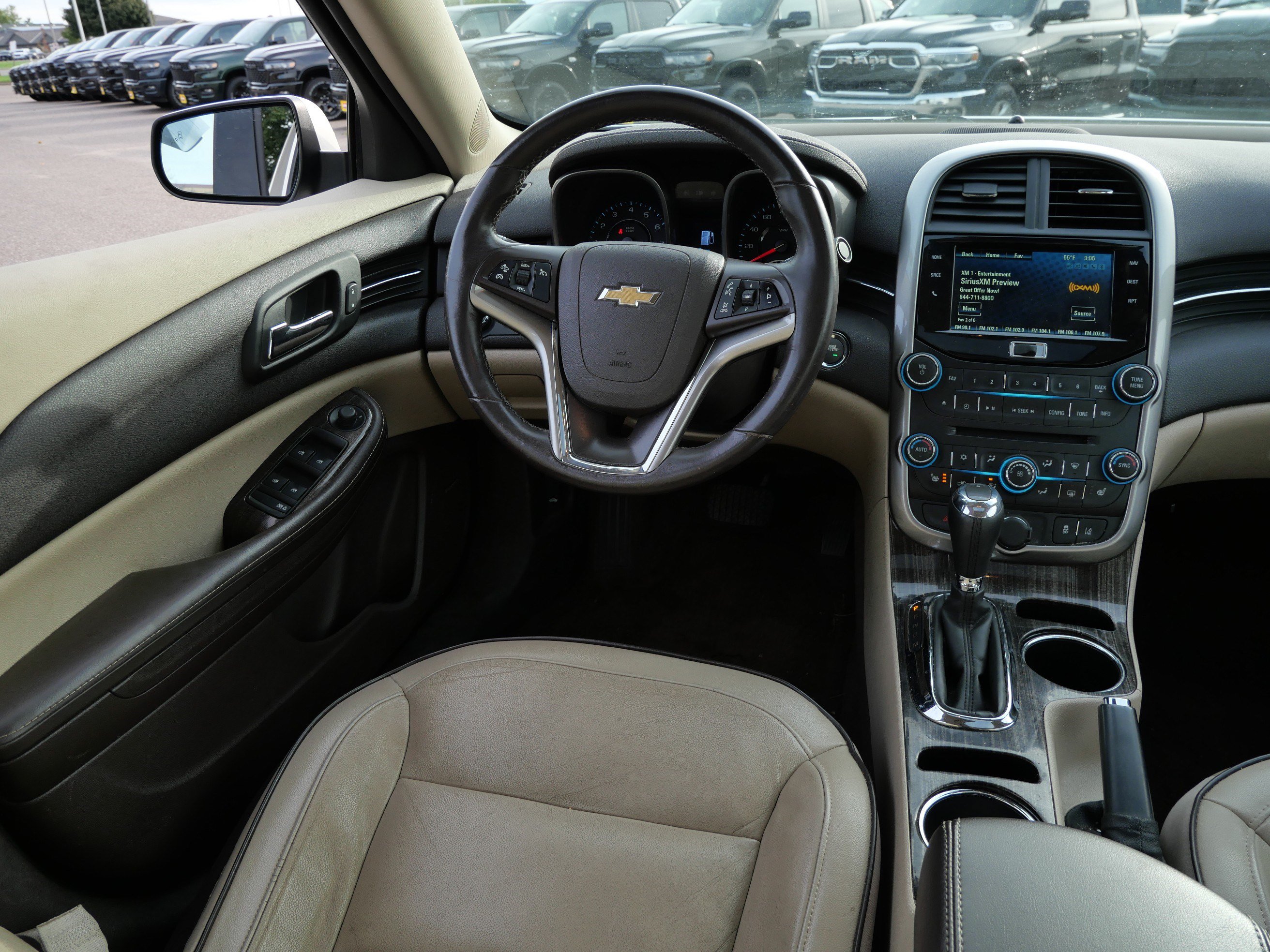 Used 2014 Chevrolet Malibu LTZ FWD image 9