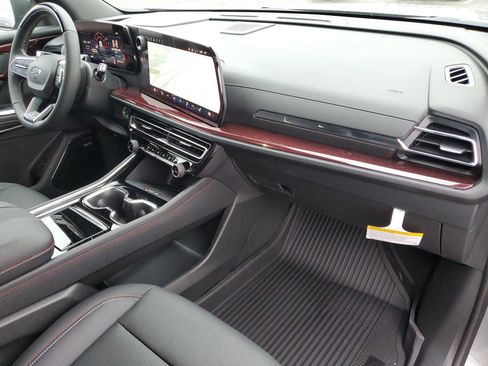 New 2026 Chevrolet Traverse Z71 w/ Enhanced Driving Package image 91