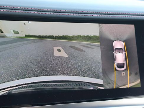 Used 2024 Bentley Continental GT V8 image 31