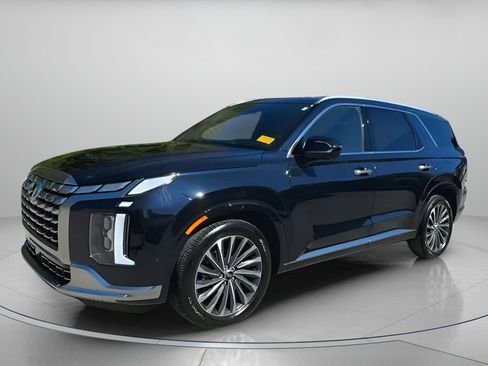 Used 2024 Hyundai Palisade Calligraphy image 12