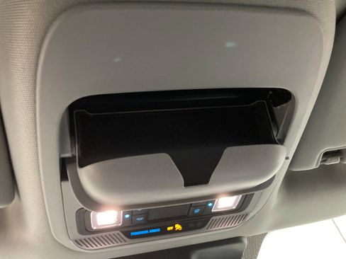 Used 2023 Ford F150 XLT image 31